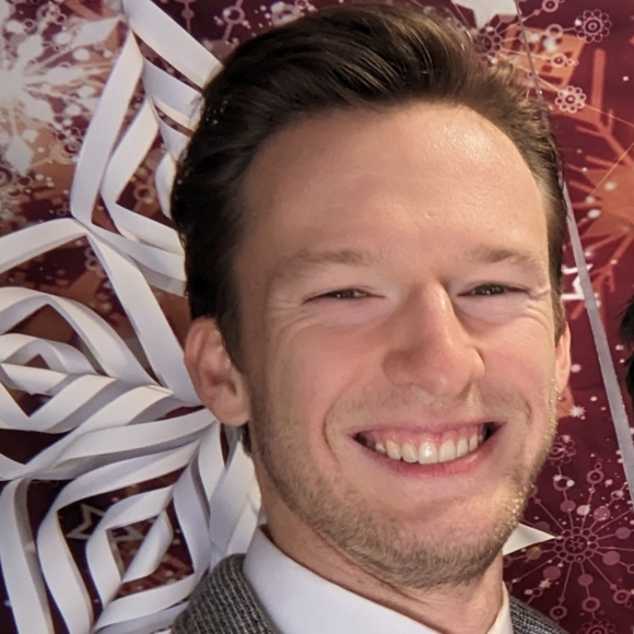 Meet your Posher, Ashton - Picture 1 of 1